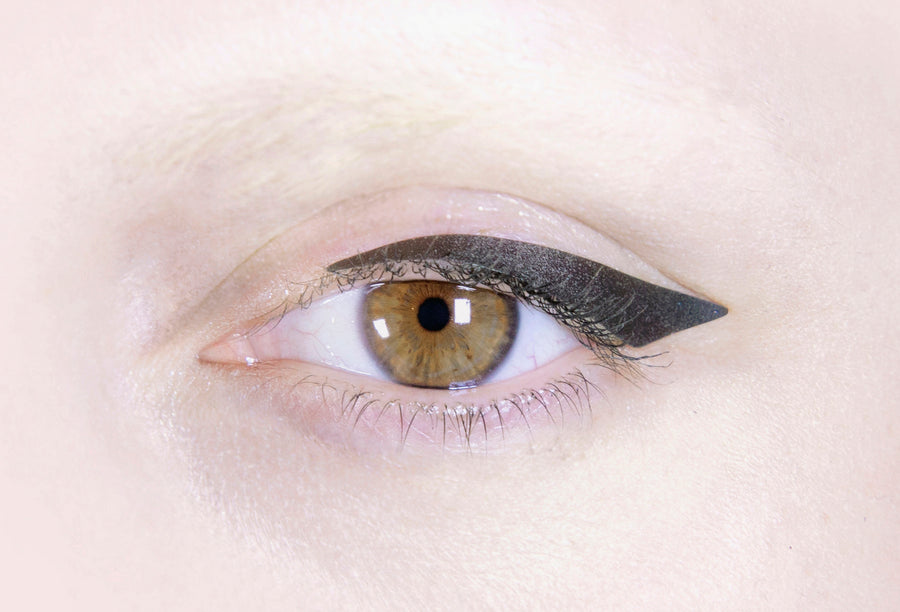 N°10 </br> Stick on eyeliners </br>dark grey - winged shape